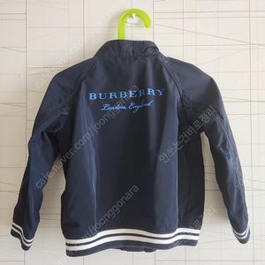 버버리 칠드런 바람막이(3y) 택포