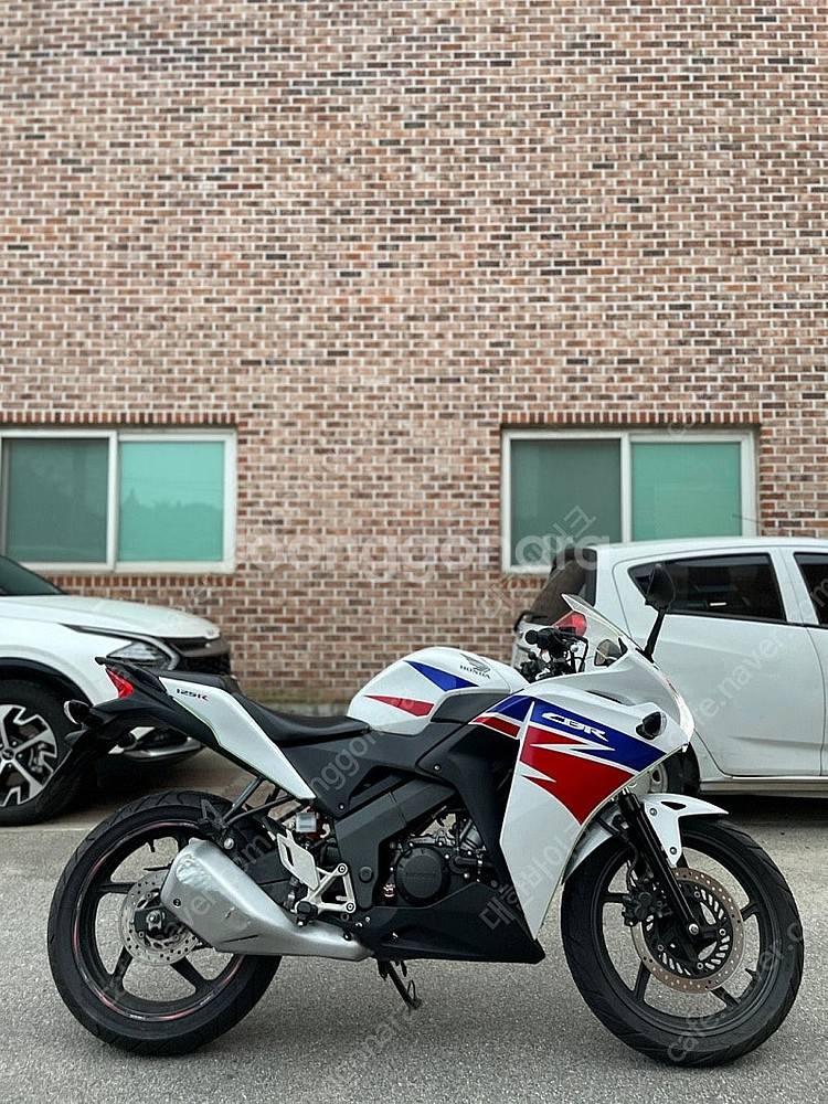 [점검완료]혼다 CBR125R 16년식 2만KM 건담컬...--4