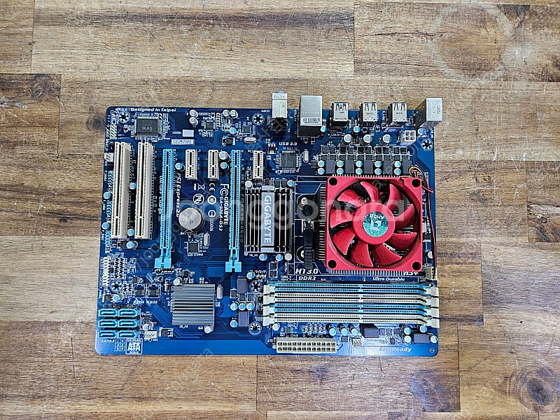[0.99만)기가바이트 GA-970A-DS3 중고메인보...--0