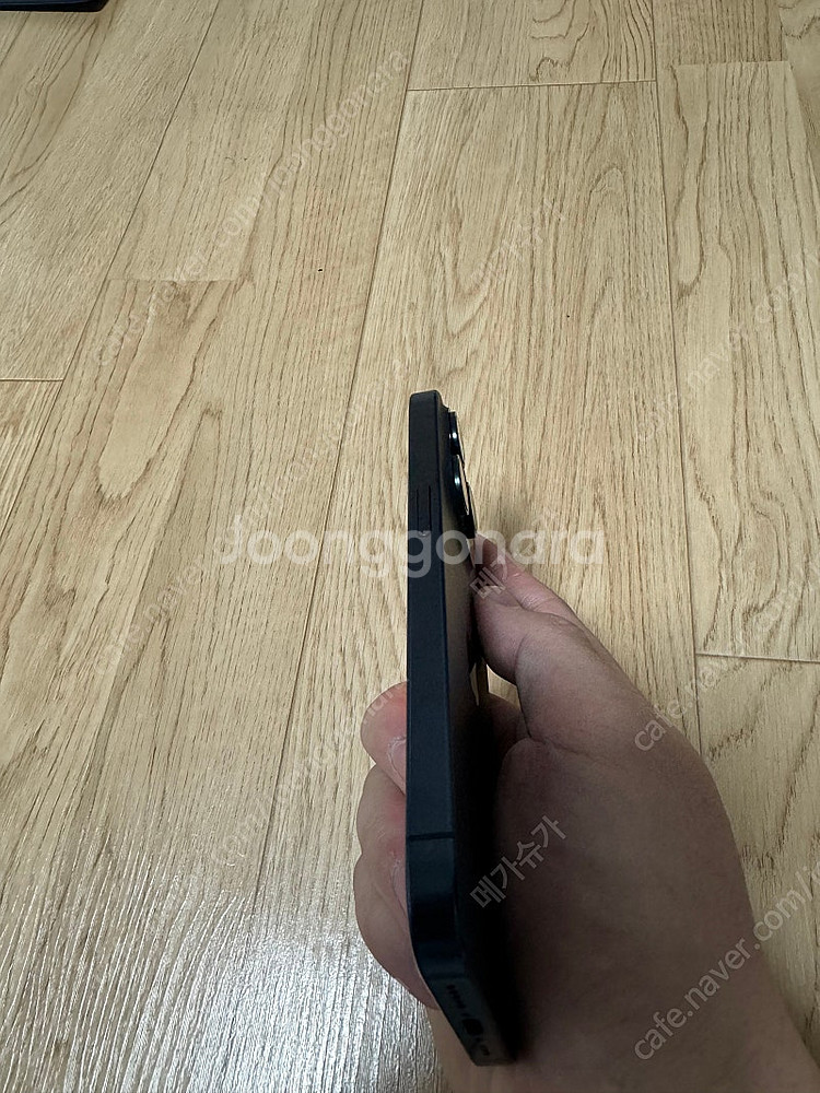 아이폰15프로 128기가 팝니다 블루티타늄--5