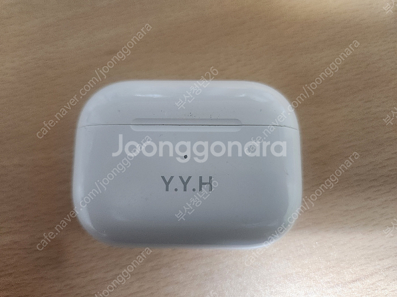 에어팟 프로 1세대 본체 팝니다.--0