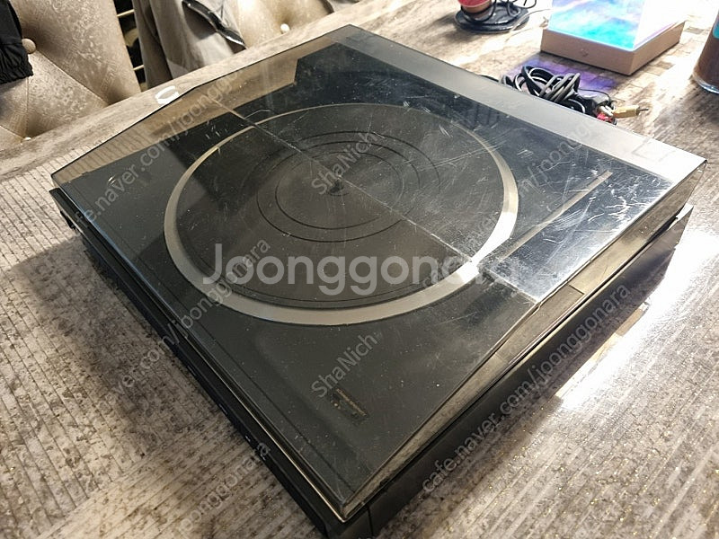 대우 턴테이블 8만원에 팝니다. (트랙오토무브기능 있으며, 인천 직거래 가능합니다)--6