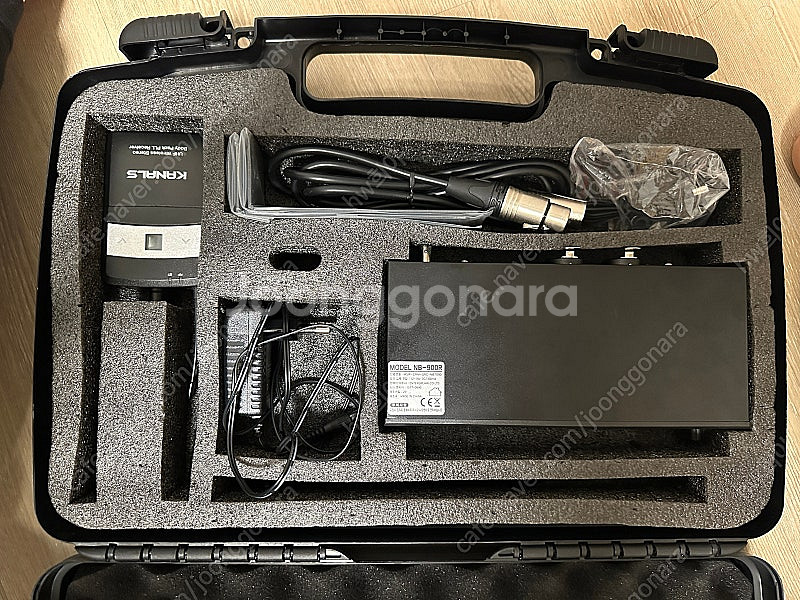 카날스 NB900R 무선 인이어 시스템 판매합니다.--2