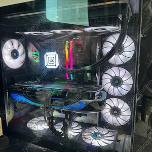 초고사양or작업용 컴퓨터 팝니다 i9-13900K 32G zotac4090 Nzxt h9 corsair 쿨러