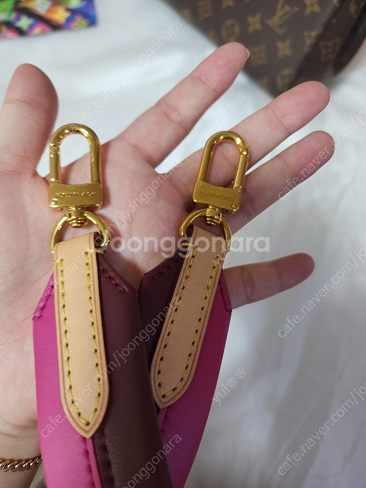 루이비통 클루니BB + 인투더플라워 백참 풀박--1