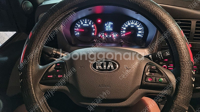 봉고LPG 수동/17년식/105000KM/ 직거래 원합...--3