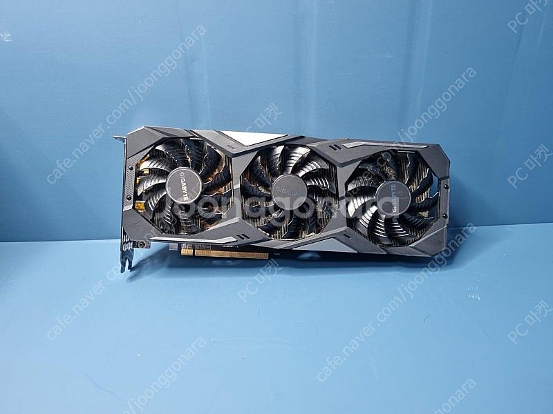 [판매] RTX 2080 TI 11GB 갤럭시 기가바이...--0