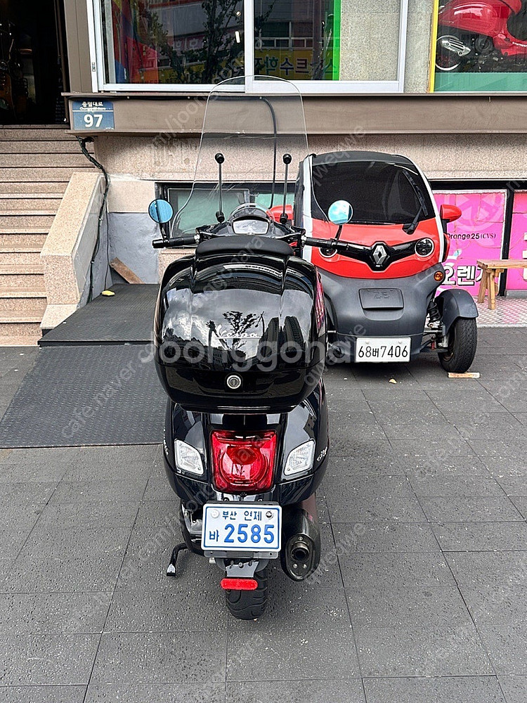 (부산) 22년식 베스파 gts300 슈퍼테크 2500...--3
