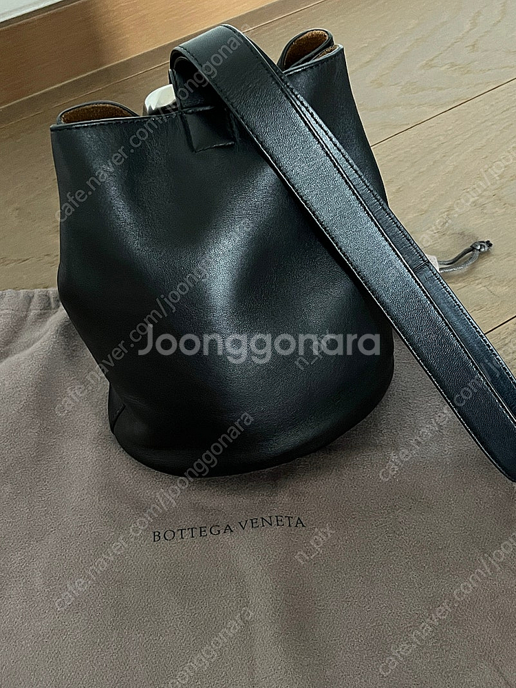 보테가베네타 나파드롭백 블랙--1