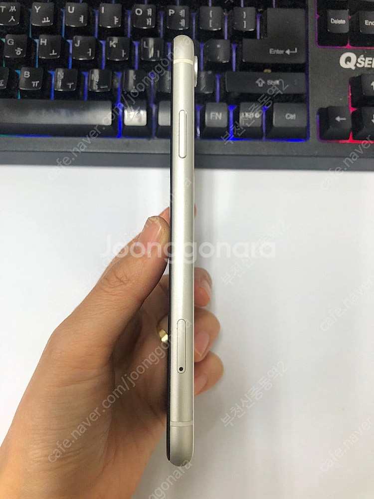 183448 아이폰XR 화이트 64GB 무잔상 배터리성...--6