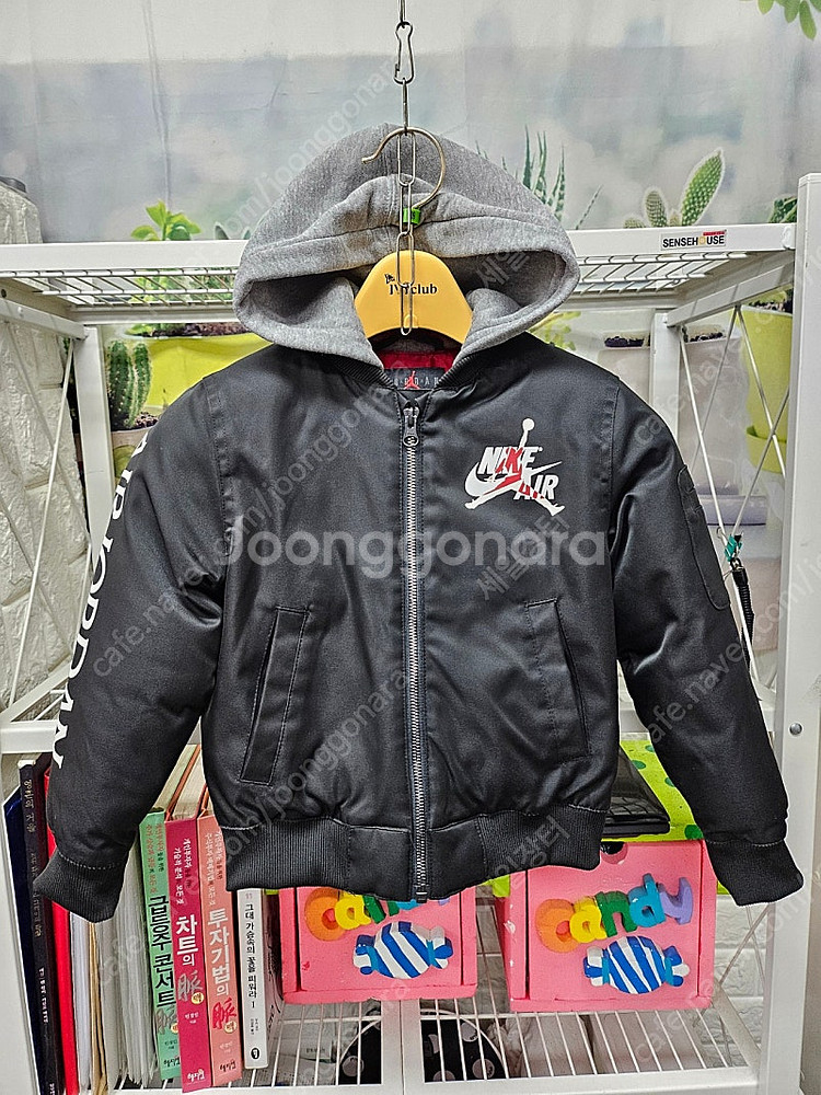 나이키 키즈 점프맨 조던 클래식 에어 봄버자켓 항공점퍼...--0