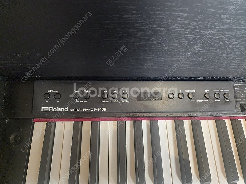 Roland Digital Piano F-140R--0