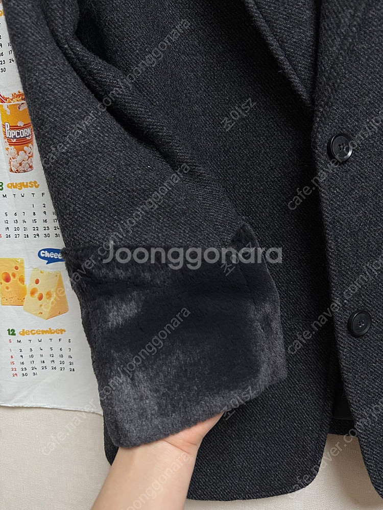 (새상품) 쓰리컷 헤링본 퍼 포인트 울자켓--1