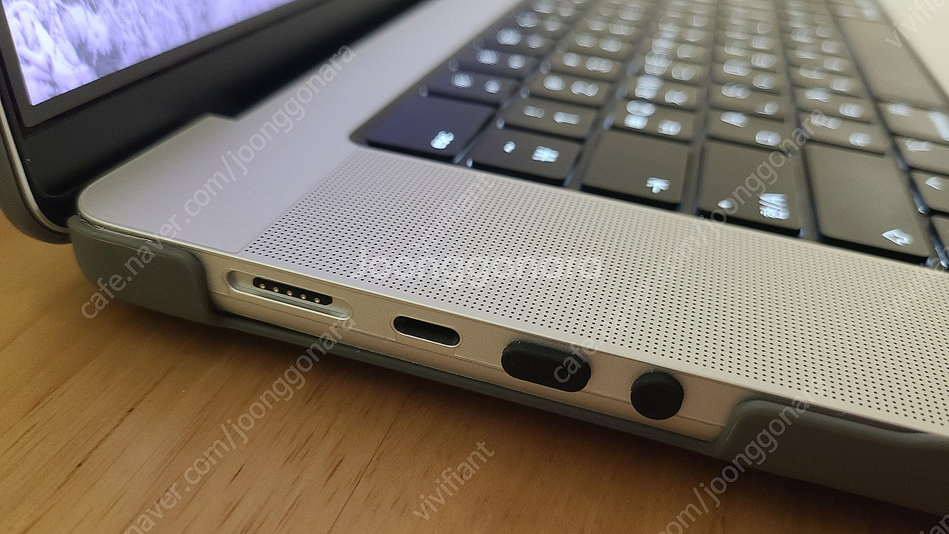 맥북 M3 16인치 1tb, 36기가 고사양 s급 노트...--5