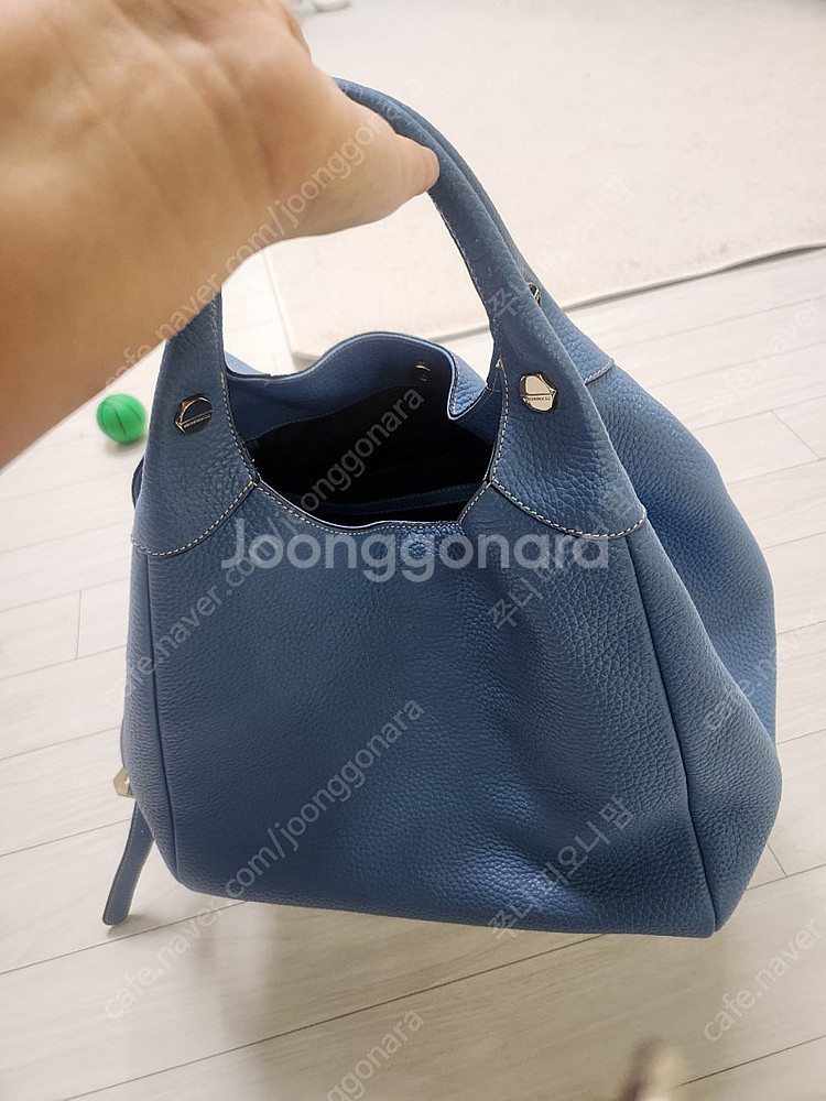 소가죽 숄더가방브루노말리 소가죽 가방 50000--1