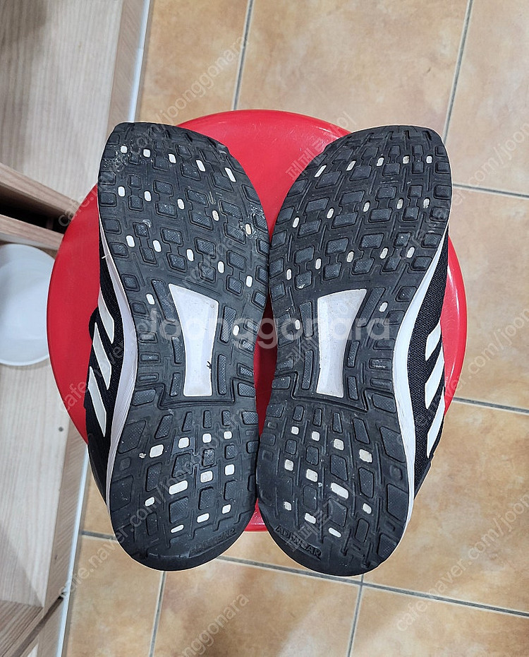 아디다스 런닝화 260미리--5