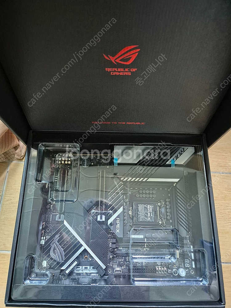 Rog maximus XIII apex z590. 미사...--1