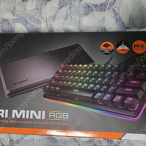 쿠거 puri mini rgb 키보드 팝니다.