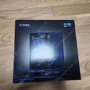 부산 Fiio R7 화이트 + 리모컨 팝니다.