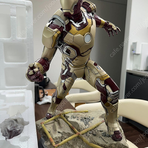 사이드쇼 Iron Man Mark 42 Quarter Scale Maquette 아이언맨 마크42