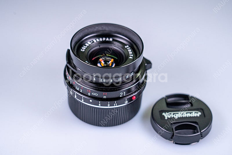Voigtlander Color-Skopar 21mm ...--0
