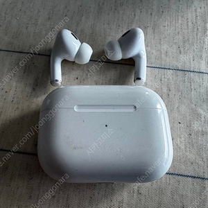 AirPods Pro 2nd Gen USB-C + 애케플