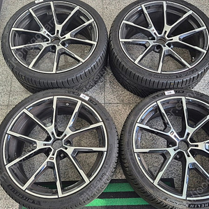 BMW 840 휠+윈터타이어(PILOT ALPIN) 미쉐린 245/35R/20, 275/30R/20 판매합니다.