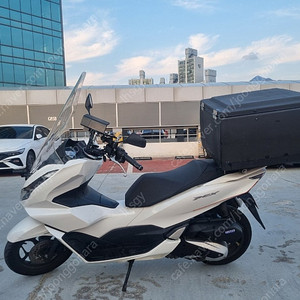 혼다 pcx125 abs 21년식 18800km