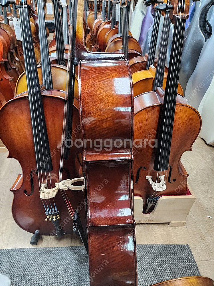 4/4 첼로 전공자세컨악기 에이징이잘된 국내공방 올원목...--4
