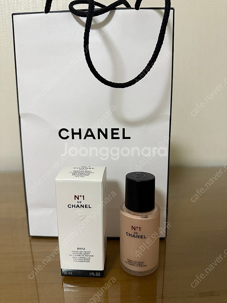 샤넬 레드 까멜리아 파운데이션 BR12판매해요--0