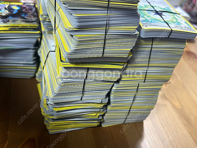 포켓몬카드 약 1천장 판매합니다--0
