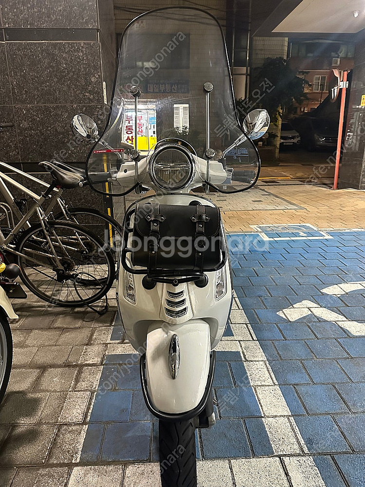 용산 베스파 프리마베라125 23년식 7천키로 판매합니...--0