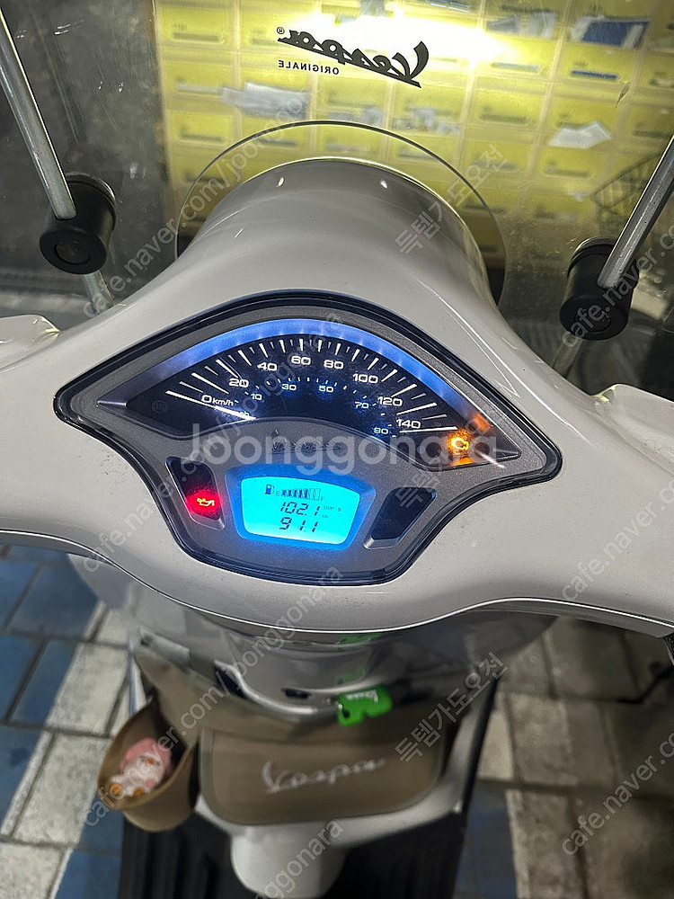 용산 베스파 프리마베라125 23년식 7천키로 판매합니...--7