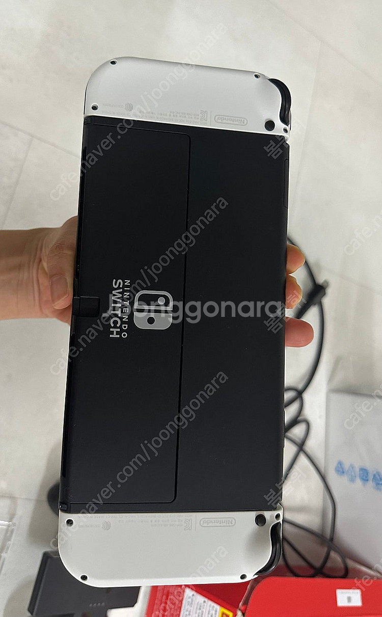 닌텐도 OLED(화이트) 팝니다.--2