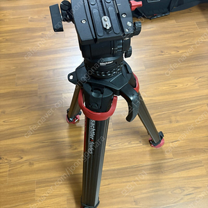 셔틀러 플로우테크 75 FSB6 (Sachtler Flowtech 75 FSB6)