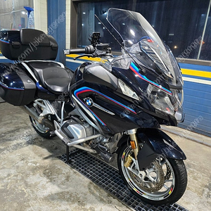 관리잘된 BMW R1250RT 팝니다.