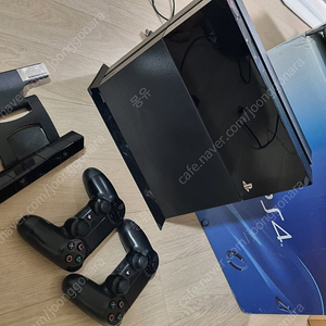 ps4 플스4 1105a 블랙 컨트롤러2개+카메라