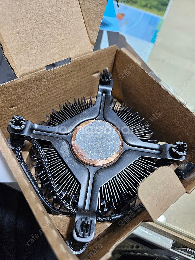 (부산)i3 12100F CPU팝니다.--2