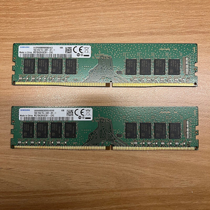 삼성 ddr4 16g 2개 판매합니다.(32g)