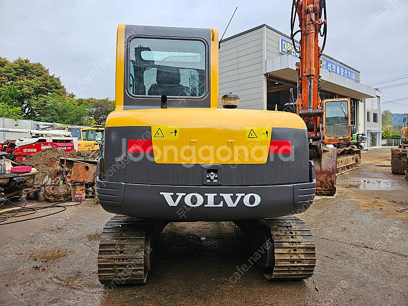 볼보 EC55 2003년식 집게장착 02 중고굴삭기--3