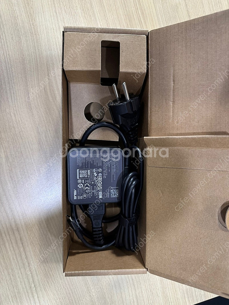 ASUS 젠북 S14 ( 루나레이크 CPU )--2
