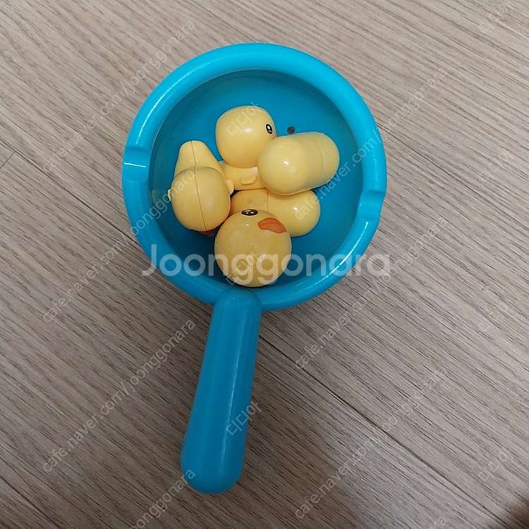 워터슬라이드 장난감 판매합니다.--3