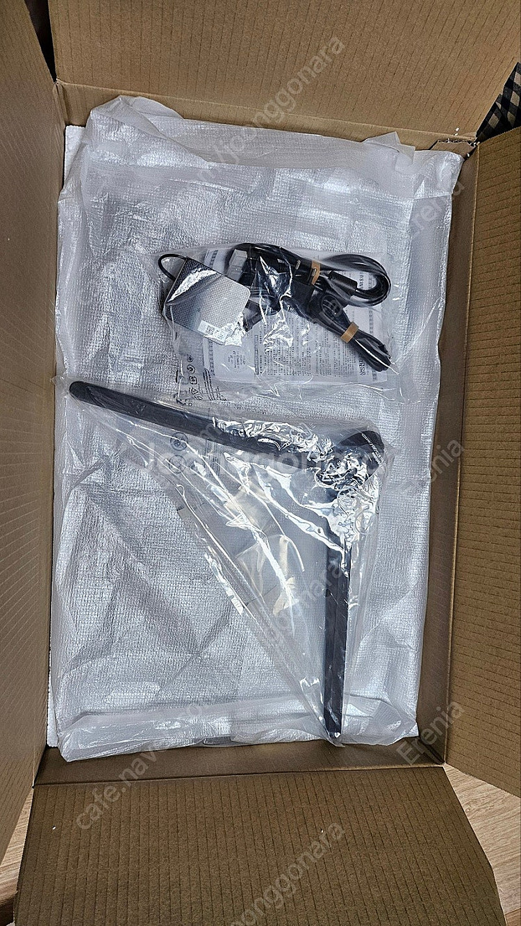 삼성 에센셜모니터 68.6(27인치)--1