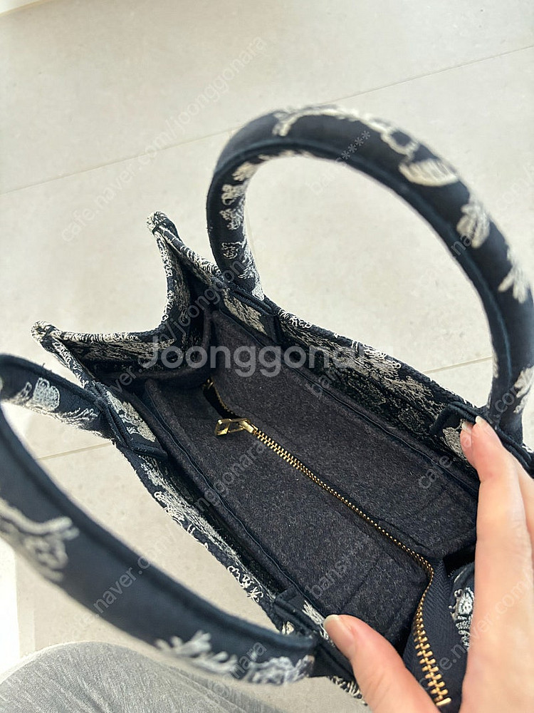 디올 북토트백 스몰 트왈드주이 판매--3