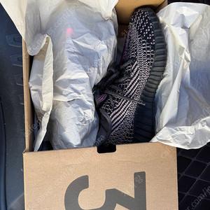 아디다스 운동화 260사이즈 / 이지 부스트 350 예힐 RF (리플렉티브) 260 FX4145