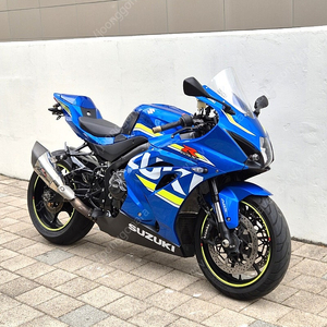 2017 GSX-R1000 GP블루 알천 판매합니다.