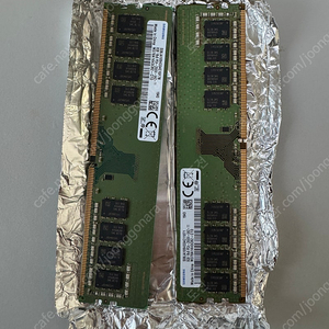 삼성전자 DDR4 8g*2. 총 16g