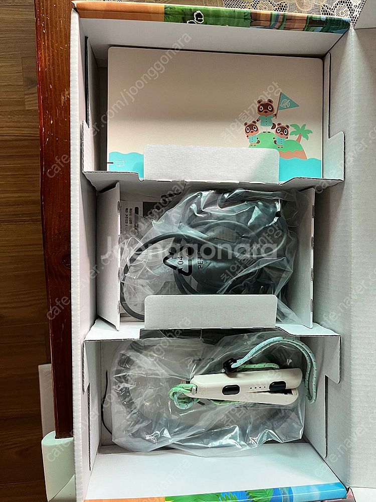 닌텐도 스위치 동물의숲 에디션 20년3월 구매--2
