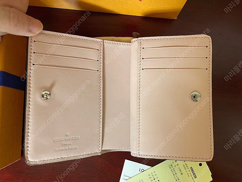 [새상품] 루이비통 클레아 월릿 (뉴진스 혜인 반지갑)--7