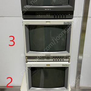 소니모니터 총4대 / 20인치 모니터 PVM-20L2MD/ 14인치 3대 PVM-14M2MDE, PVM-14L2MD, PVM-14L2